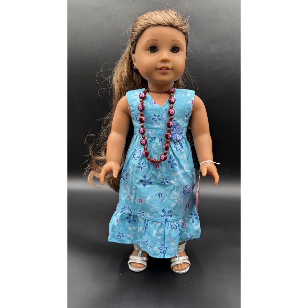 American Girl Kanani Akina 2011 Girl of the Year 18 Inch Doll with Box & Outfit